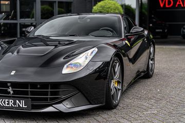 Ferrari F12
