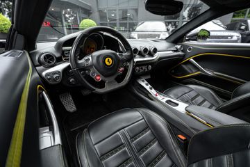 Ferrari F12