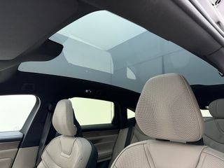 Volvo ES90