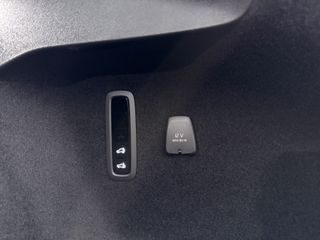 Volvo ES90
