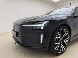Volvo ES90