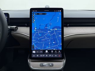 Volvo ES90