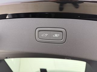 Volvo ES90