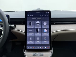 Volvo ES90
