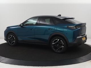 Peugeot e-3008
