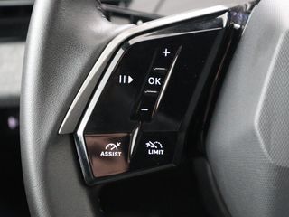 Peugeot e-3008