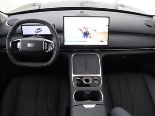Geely Starray EM-i