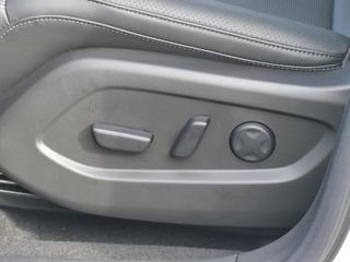 Mazda CX-6e