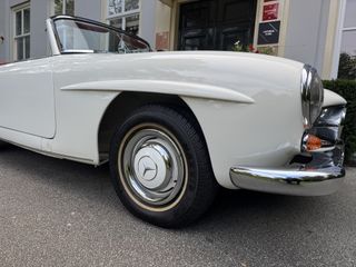 Mercedes-Benz 190