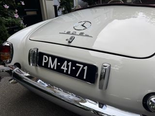 Mercedes-Benz 190