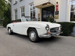 Mercedes-Benz 190