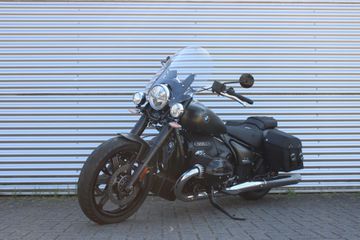 BMW R 18