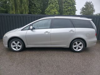 Mitsubishi Grandis