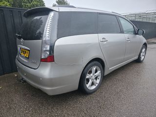 Mitsubishi Grandis