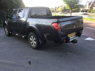 Mitsubishi L200