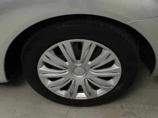 Volkswagen New Beetle