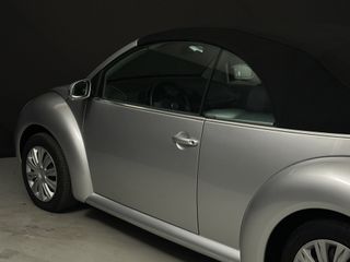 Volkswagen New Beetle