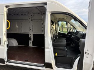 Opel Movano-e