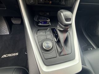Suzuki Across