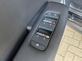 Mazda CX-6e