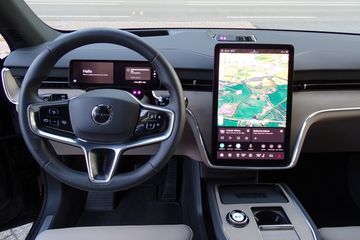 Volvo EX90