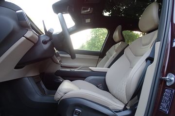 Volvo EX90