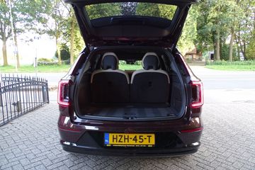 Volvo EX90