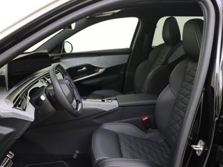 Peugeot e-5008