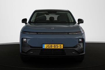Leapmotor B10