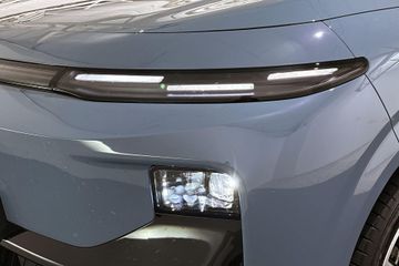 Leapmotor B10
