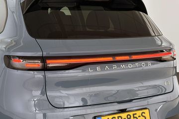Leapmotor B10