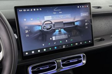 Leapmotor B10