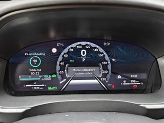 Mazda 2 Hybrid