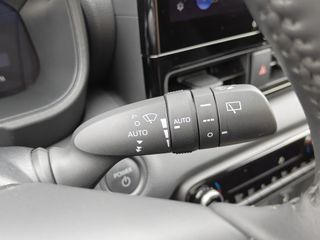 Mazda 2 Hybrid