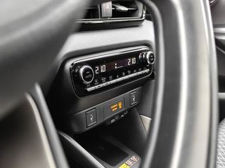 Mazda 2 Hybrid