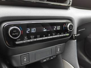 Mazda 2 Hybrid