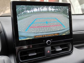 Mazda 2 Hybrid