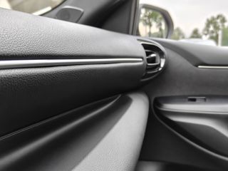 Mazda 2 Hybrid