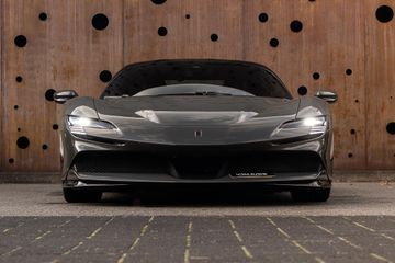 Ferrari SF90 Stradale