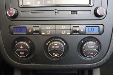 Volkswagen Eos