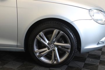 Volkswagen Eos