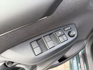 Mazda 2 Hybrid