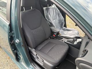 Mazda 2 Hybrid