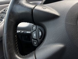 Nissan Almera Tino