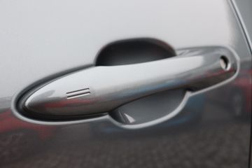 Toyota C-HR+