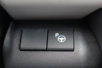 Toyota C-HR+