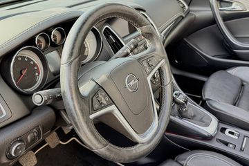 Opel Cascada