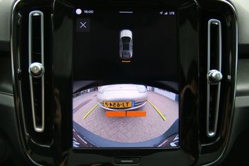 Volvo C40