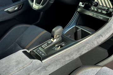 Lexus LBX