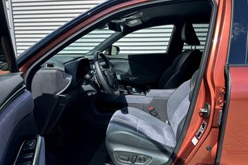 Lexus LBX